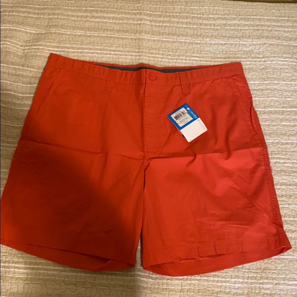 NWT Mens Columbia Shorts